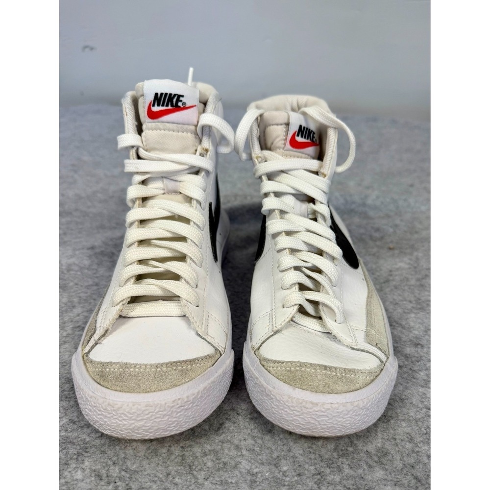 Nike Blazer Mid‎ '77 Vintage GS White Black Youth Size 5 DA4086-100